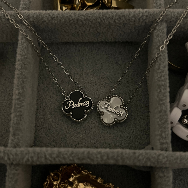 Bible Versed Clover Necklaces (Silver)