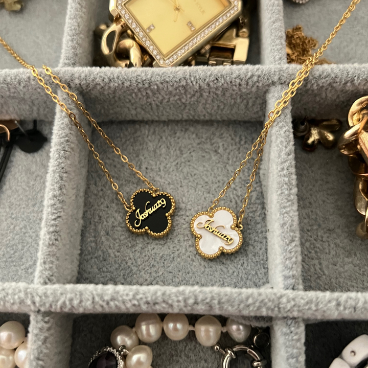 Bible Versed Clover Necklaces (Gold)