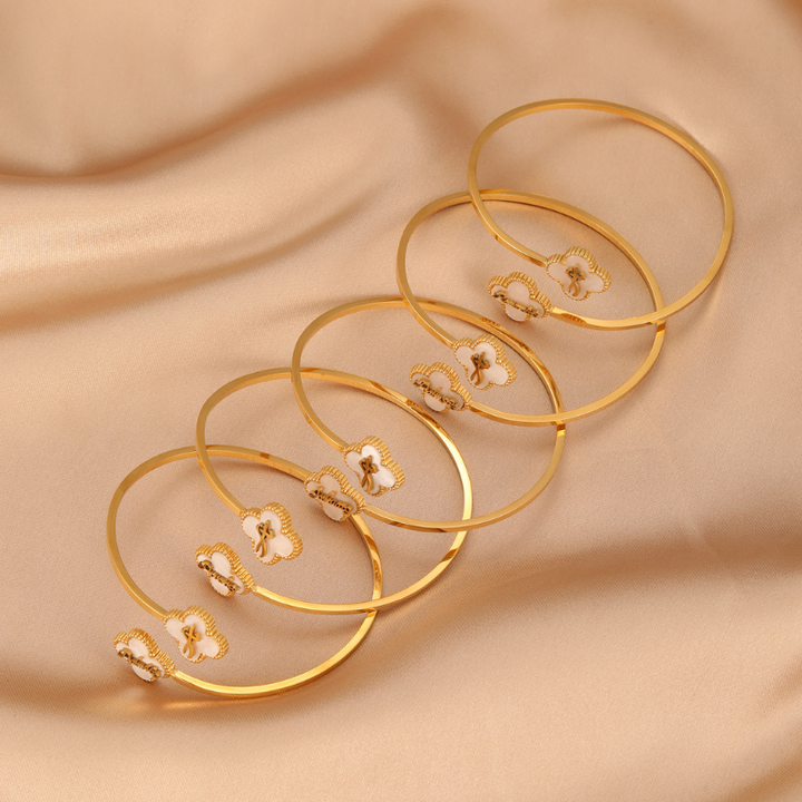 Bible Versed Clover Bangles (Gold)