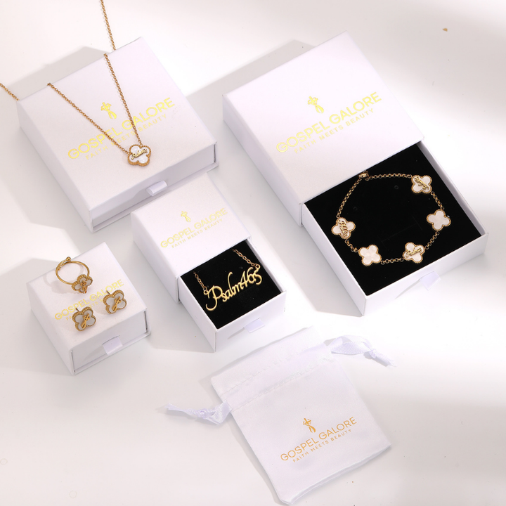 Bible Versed Clover Bangles (Gold)