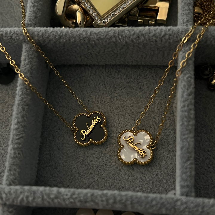 Bible Versed Clover Necklaces (Gold)