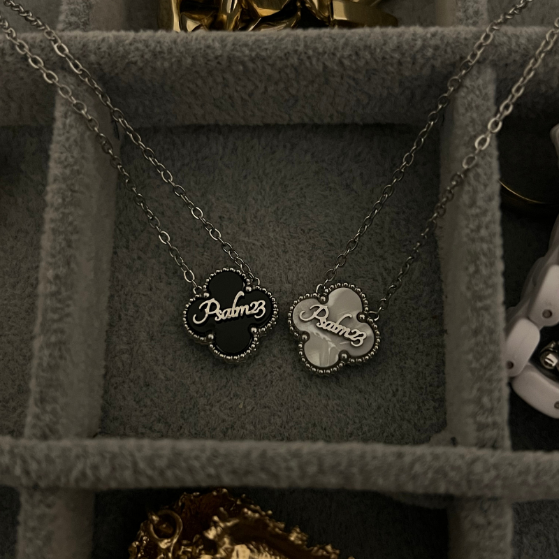 Bible Versed Clover Necklaces (Silver)