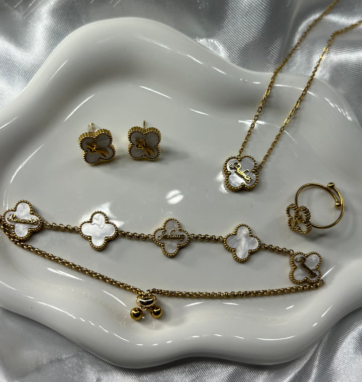 Clover Collection Bundle (Necklace + Bracelet + Rings + Earrings)